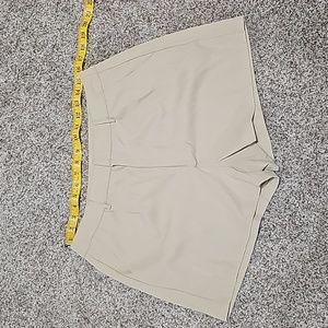 Floerns size L shorts